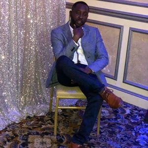 Meet your Posher, Kris